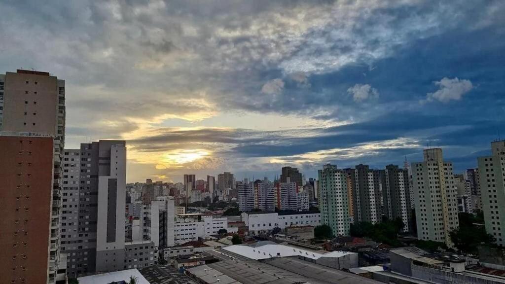 Studio 200M Metrô Brás - Com Piscina