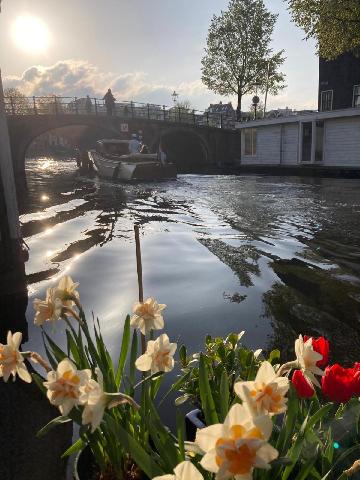 Houseboat Orpheus