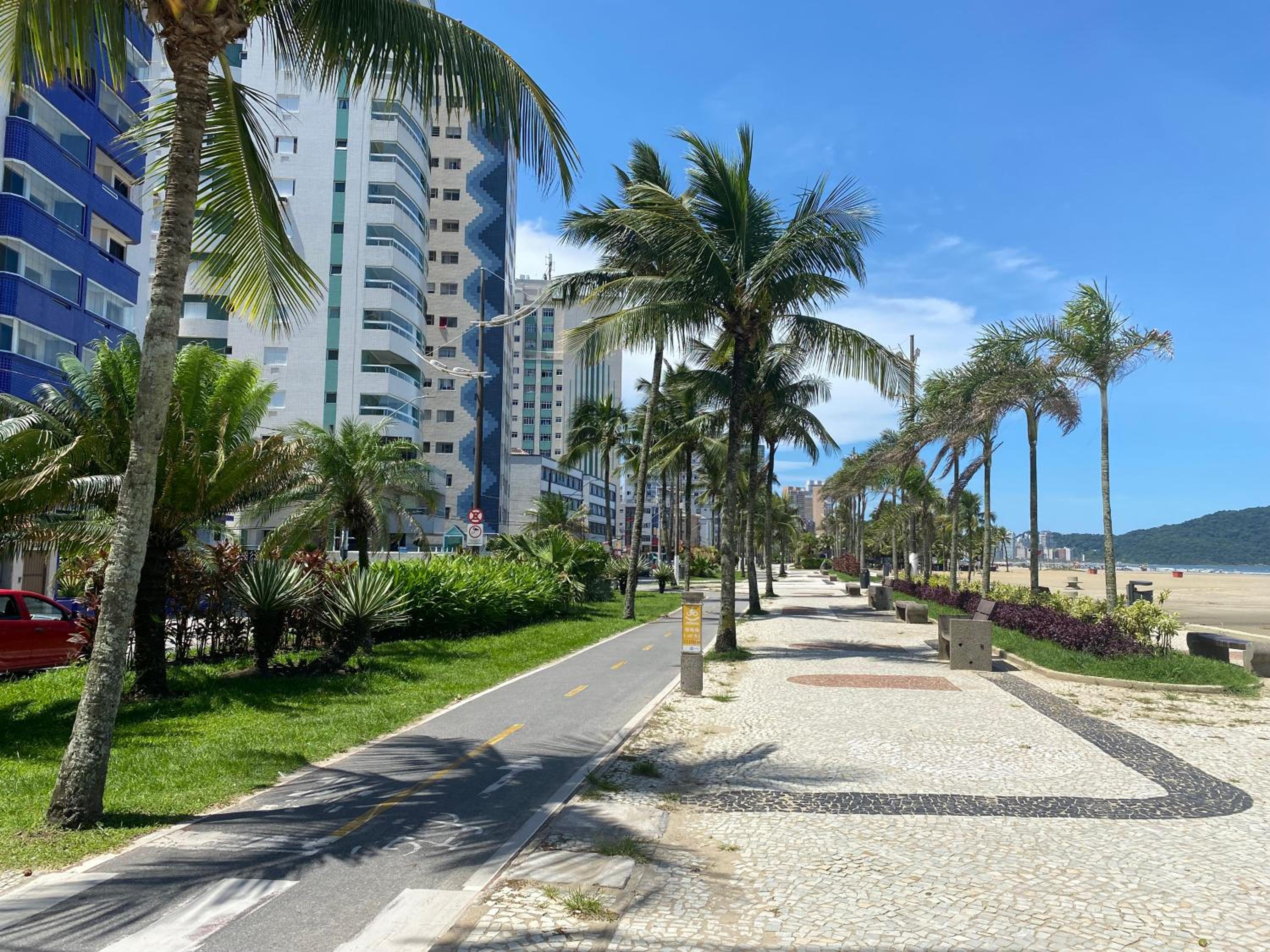 Apartamento Pé na Areia - Praia Grande