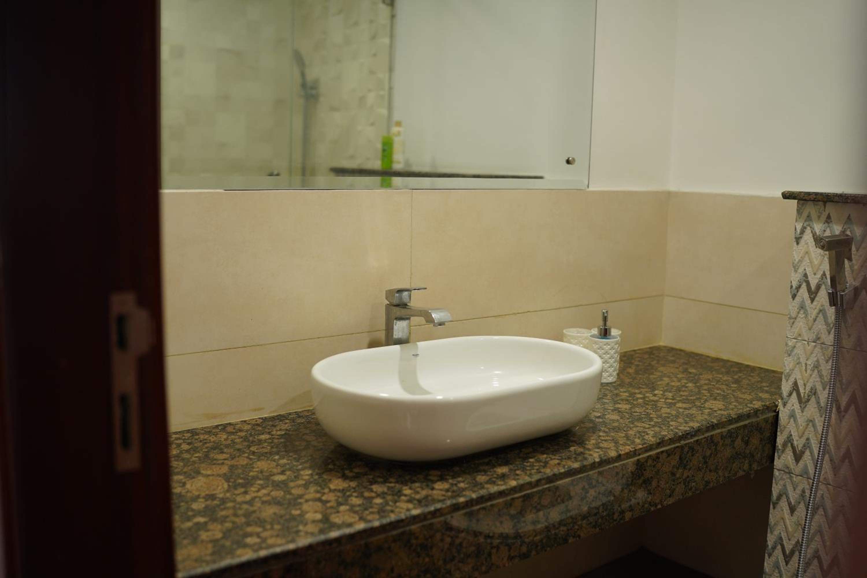 Luxury Serviced Apartments - Goldcrest Residency, DHA Lahore view 2