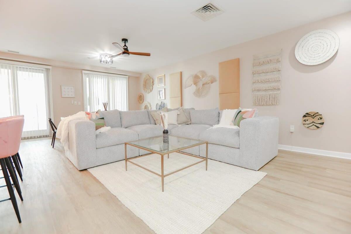 Sojourn Sanctuary Seaside Escape 3 BR view 5
