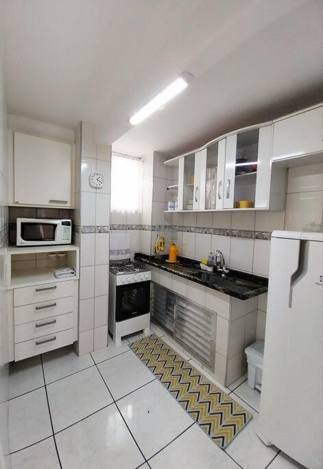 Apto 3 quartos, no Centro. Temático e acolhedor!
