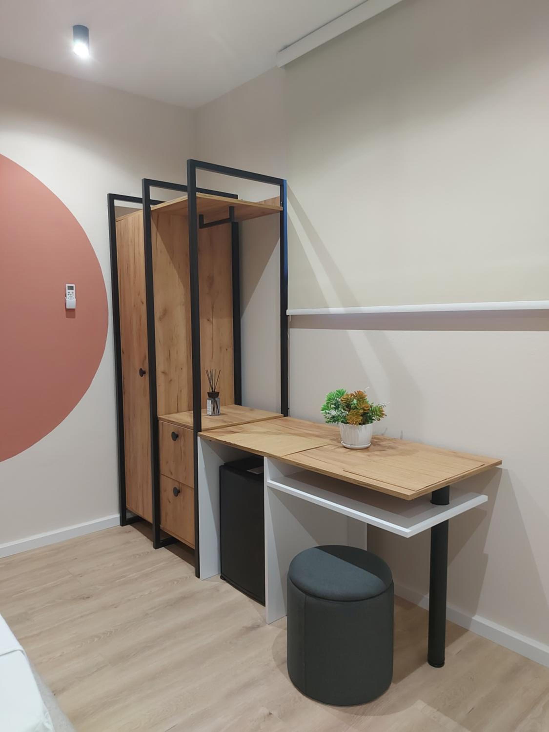 Center Cozy Nest