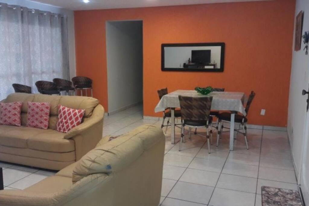 Cobertura Enorme Com Varanda e churrasqueira