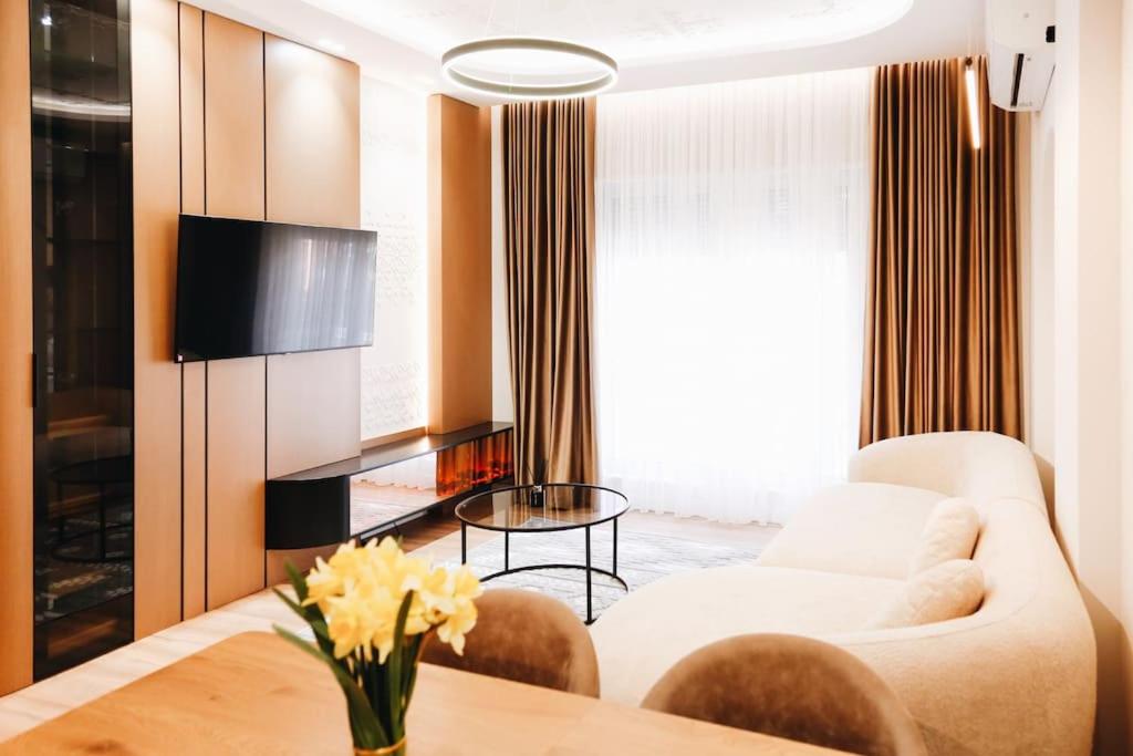 Sia's Apartment