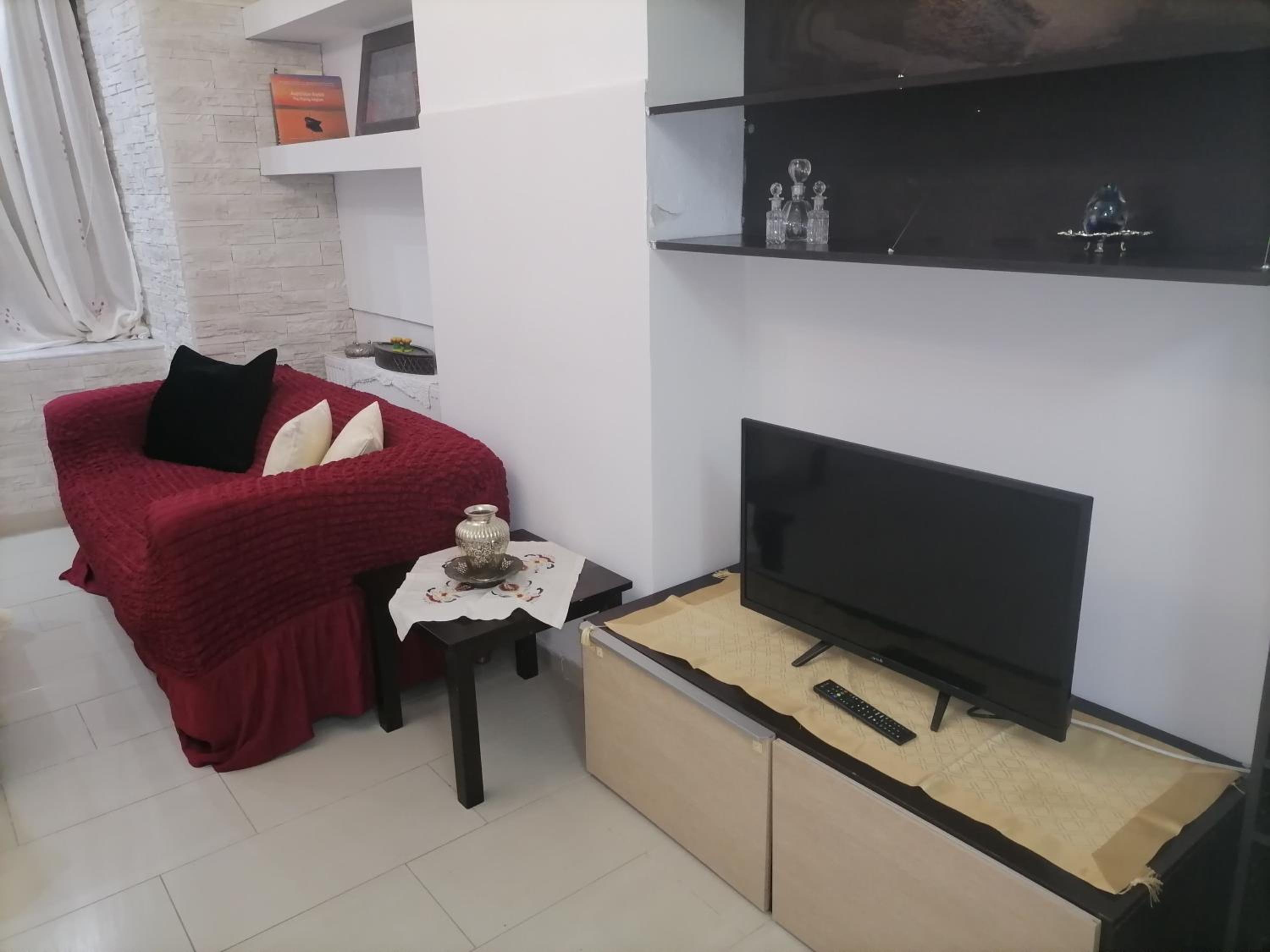 Pergamos Apartment