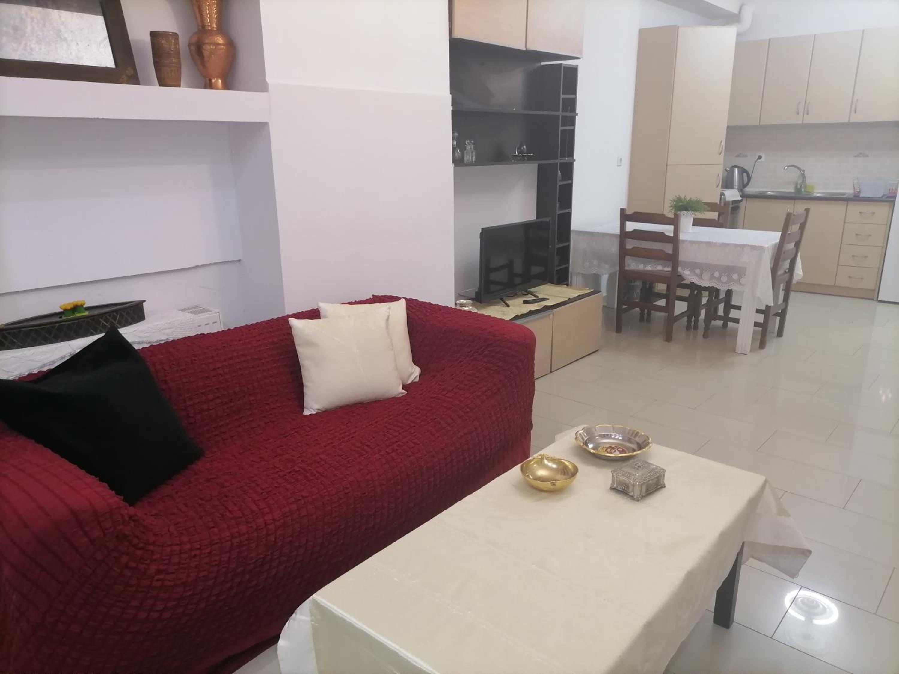 Pergamos Apartment