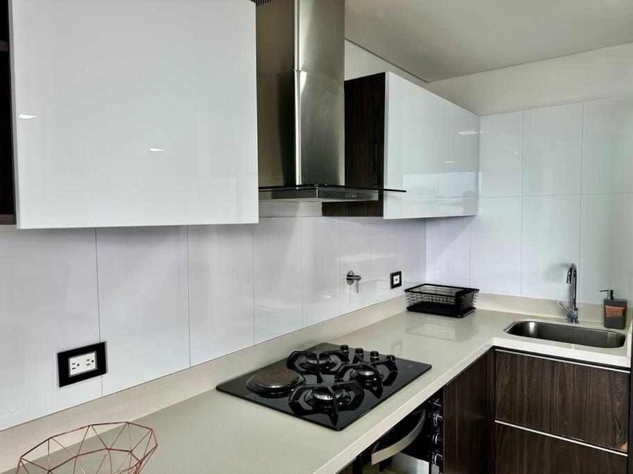 302 Spacious apartment nice view in El Poblado