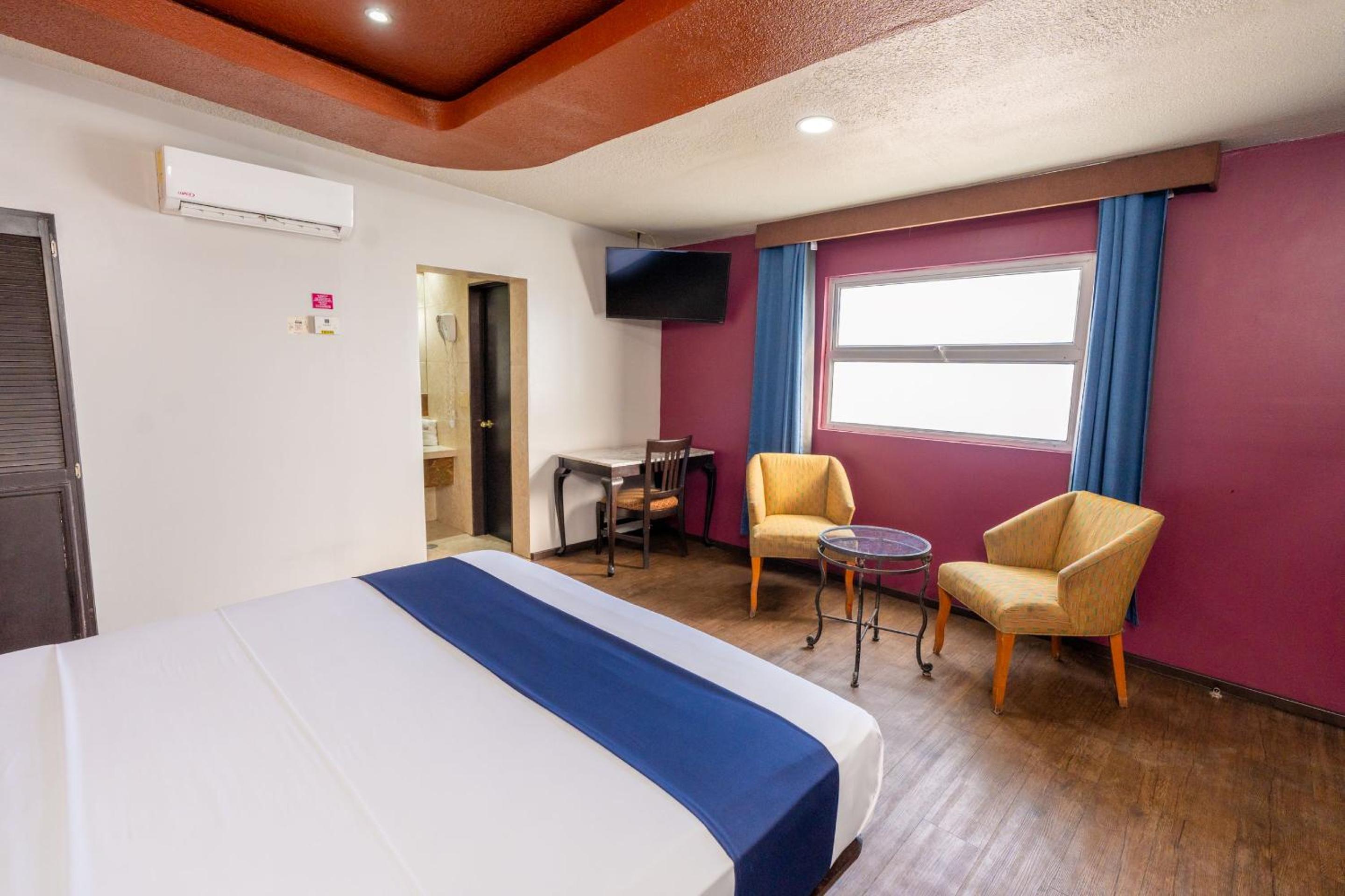 Ensenada Vacations - Hotel Rose Ensenada - Property Image 2