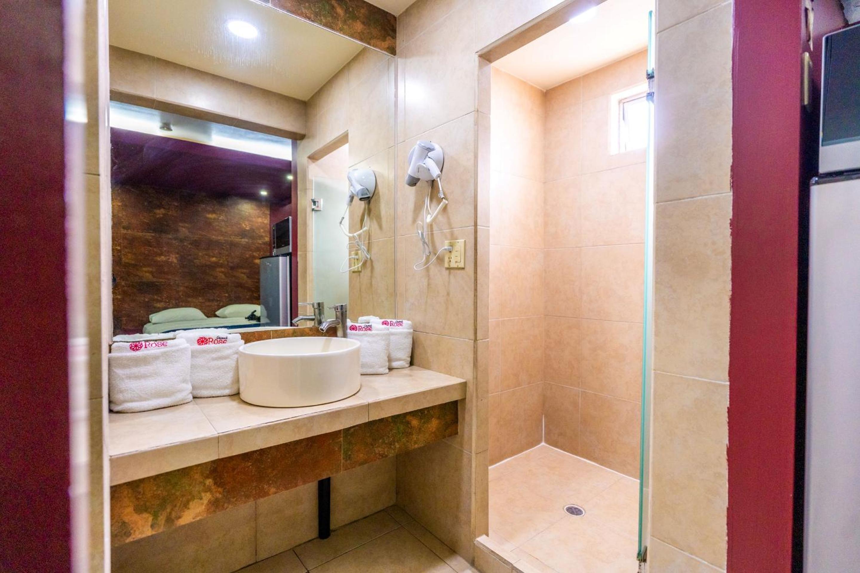 Ensenada Vacations - Hotel Rose Ensenada - Property Image 5