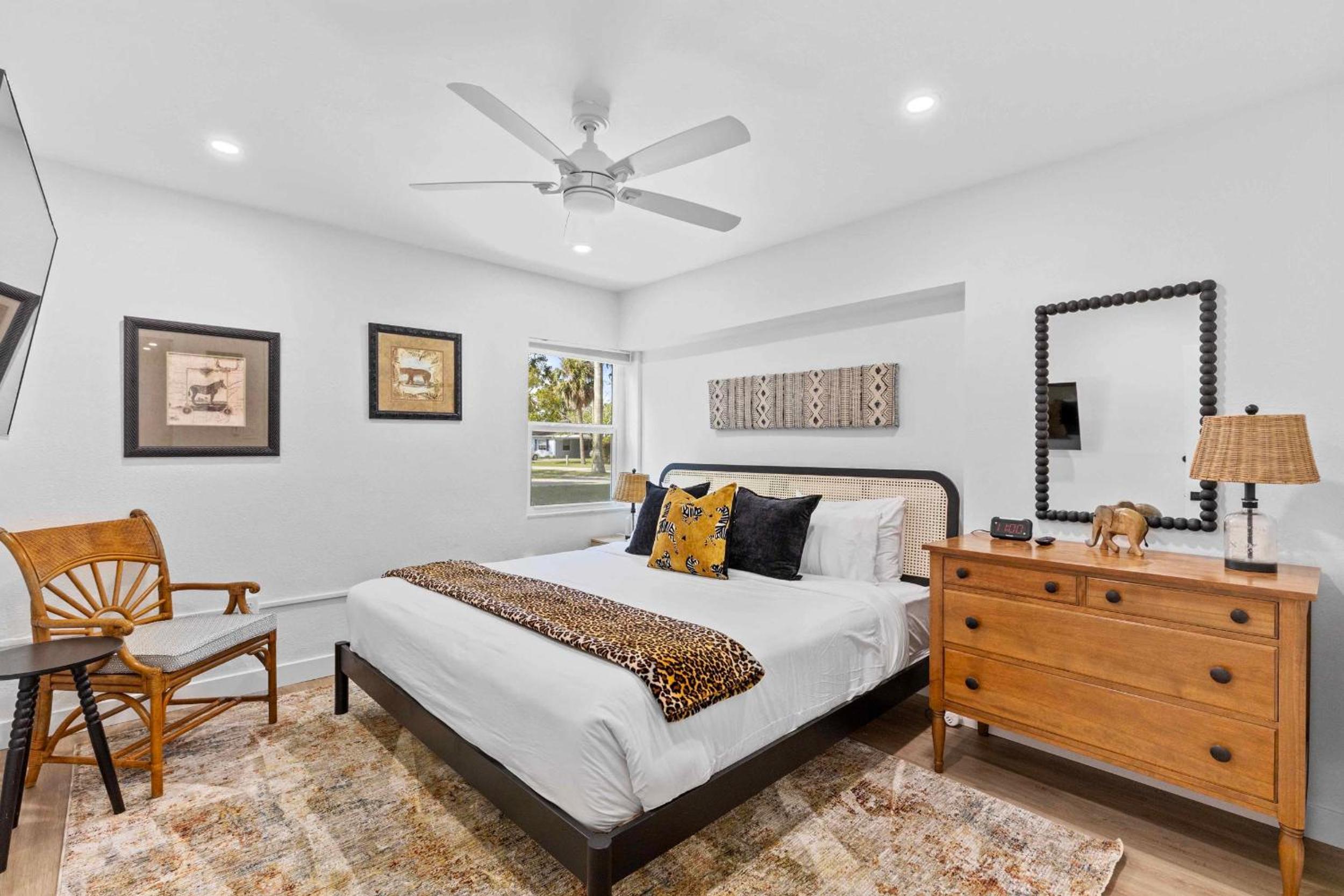 Tropical Haven in Ft. Myers view 4