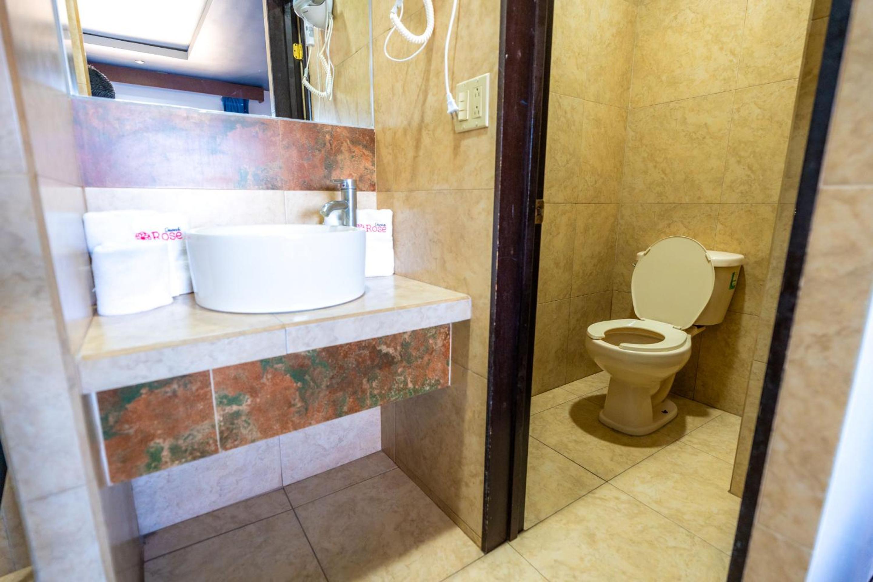 Ensenada Vacations - Hotel Rose Ensenada - Property Image 19
