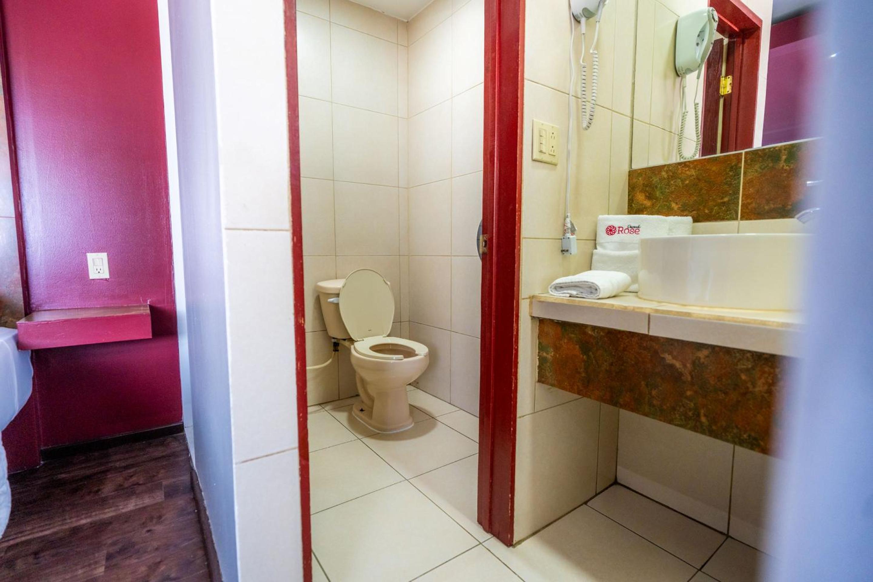Ensenada Vacations - Hotel Rose Ensenada - Property Image 23