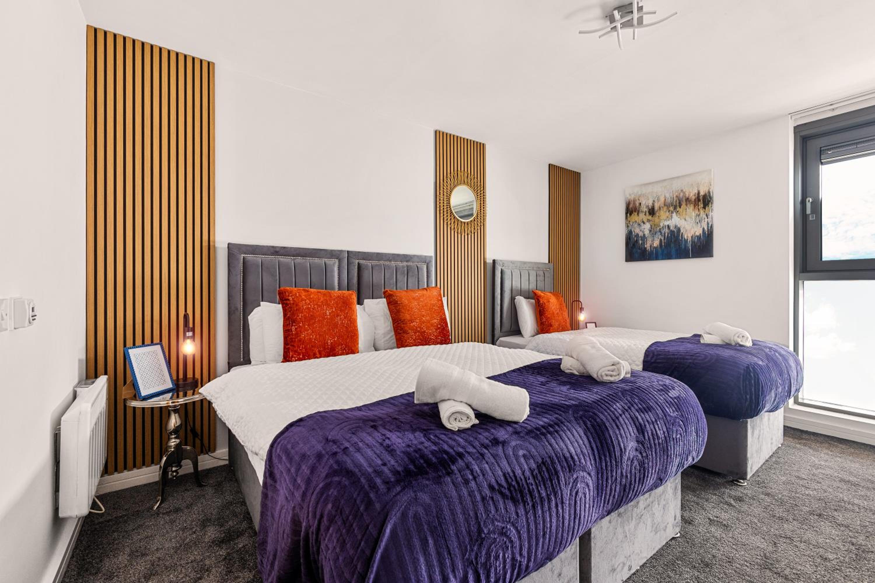 Bullring Lux Suite, New Street Free Netflix - Free Secure Parking- Sleeps 6 view 2