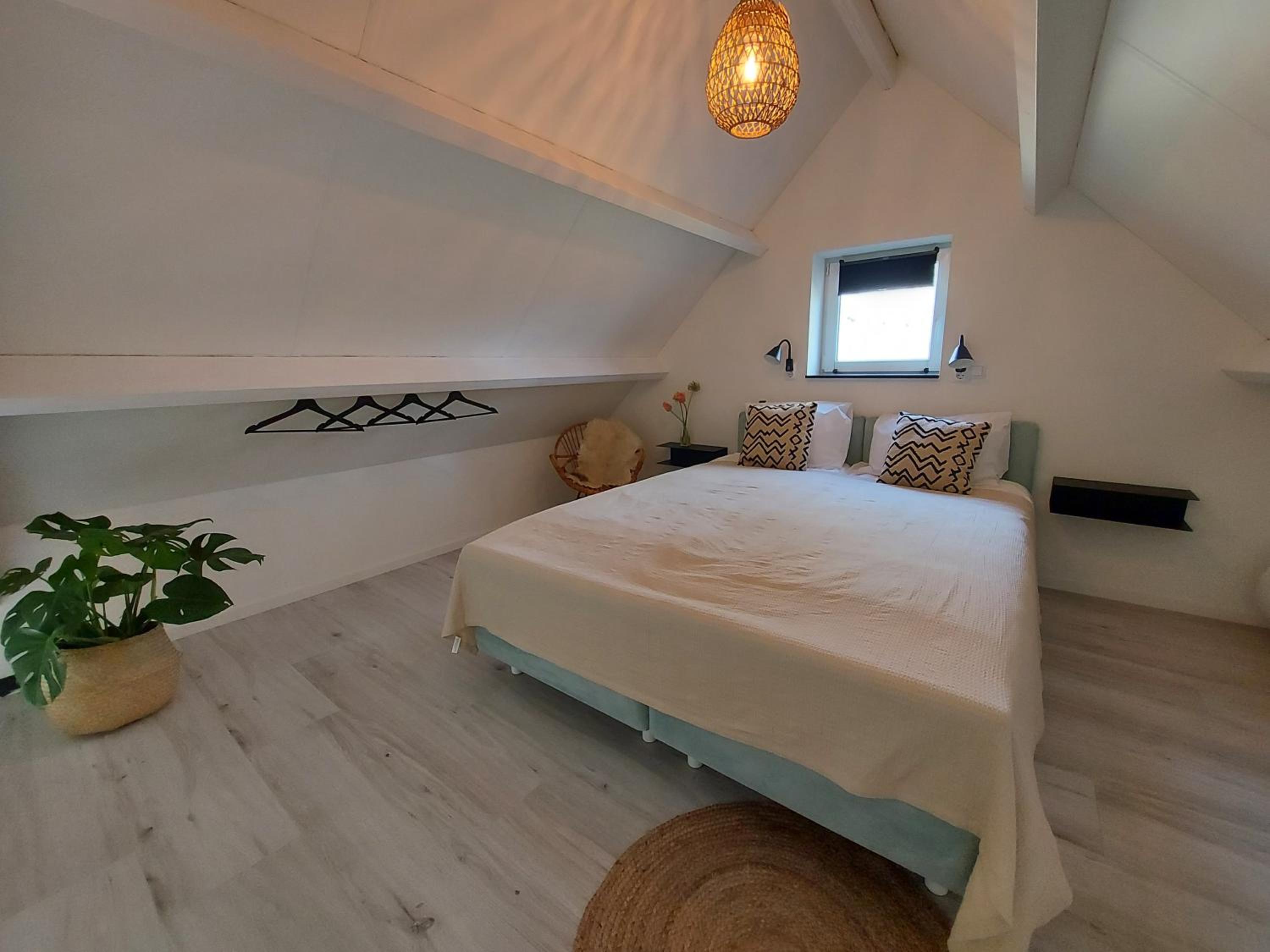 't Witte Huisje met Jacuzzi optioneel