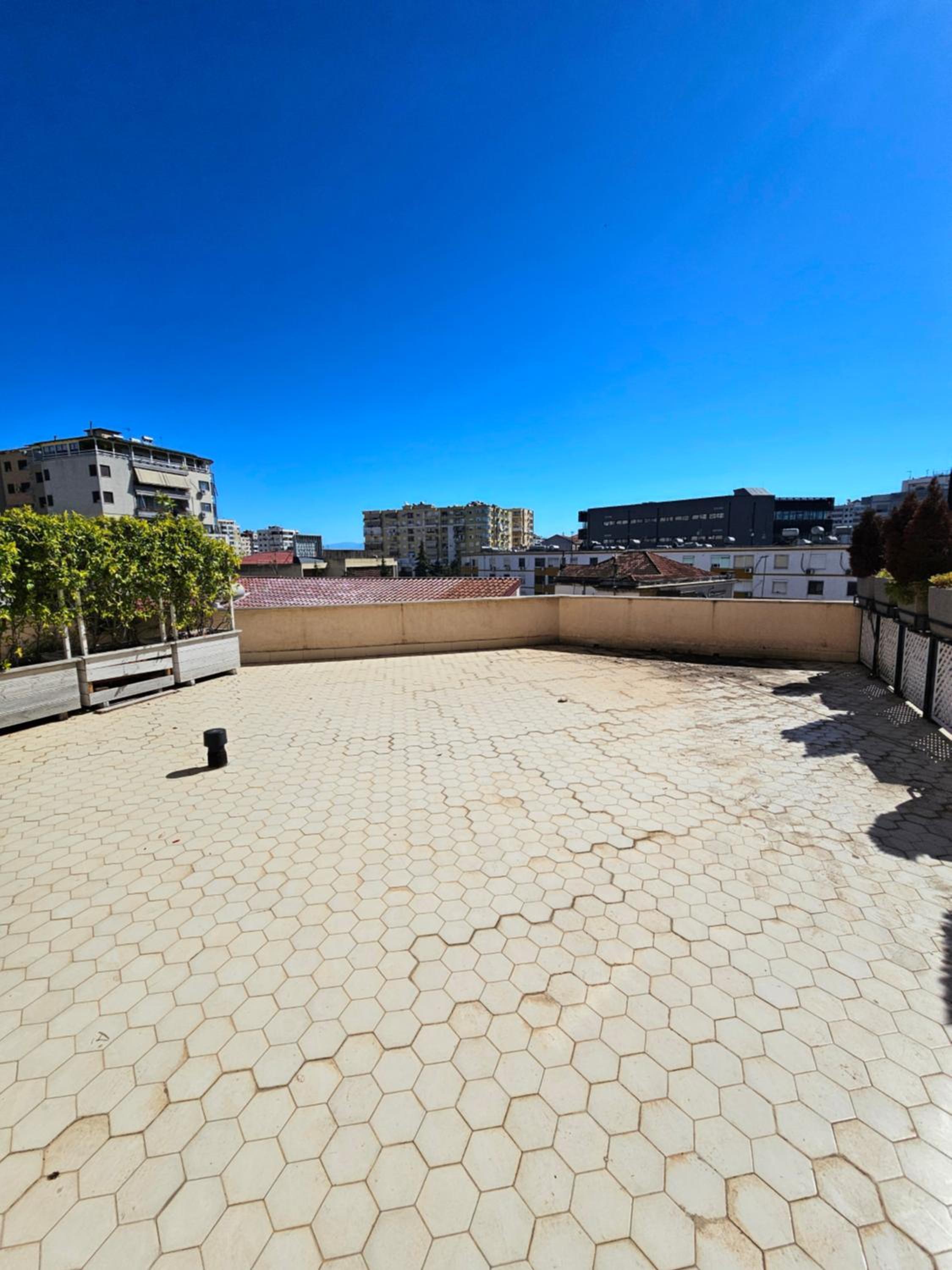 Daily Center Apartment