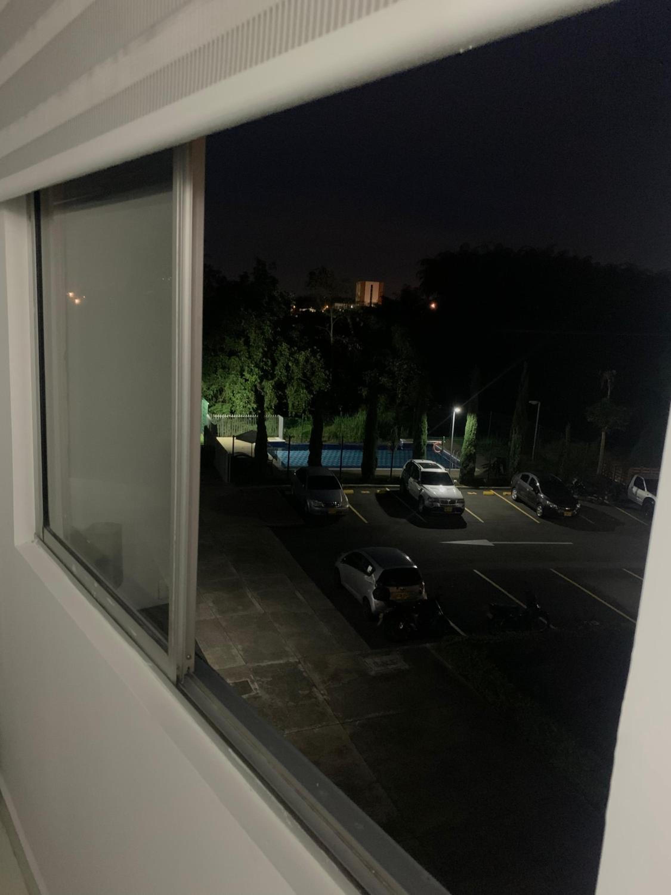 Apartamento completo en zona Exclusiva Cerca Parque del Café