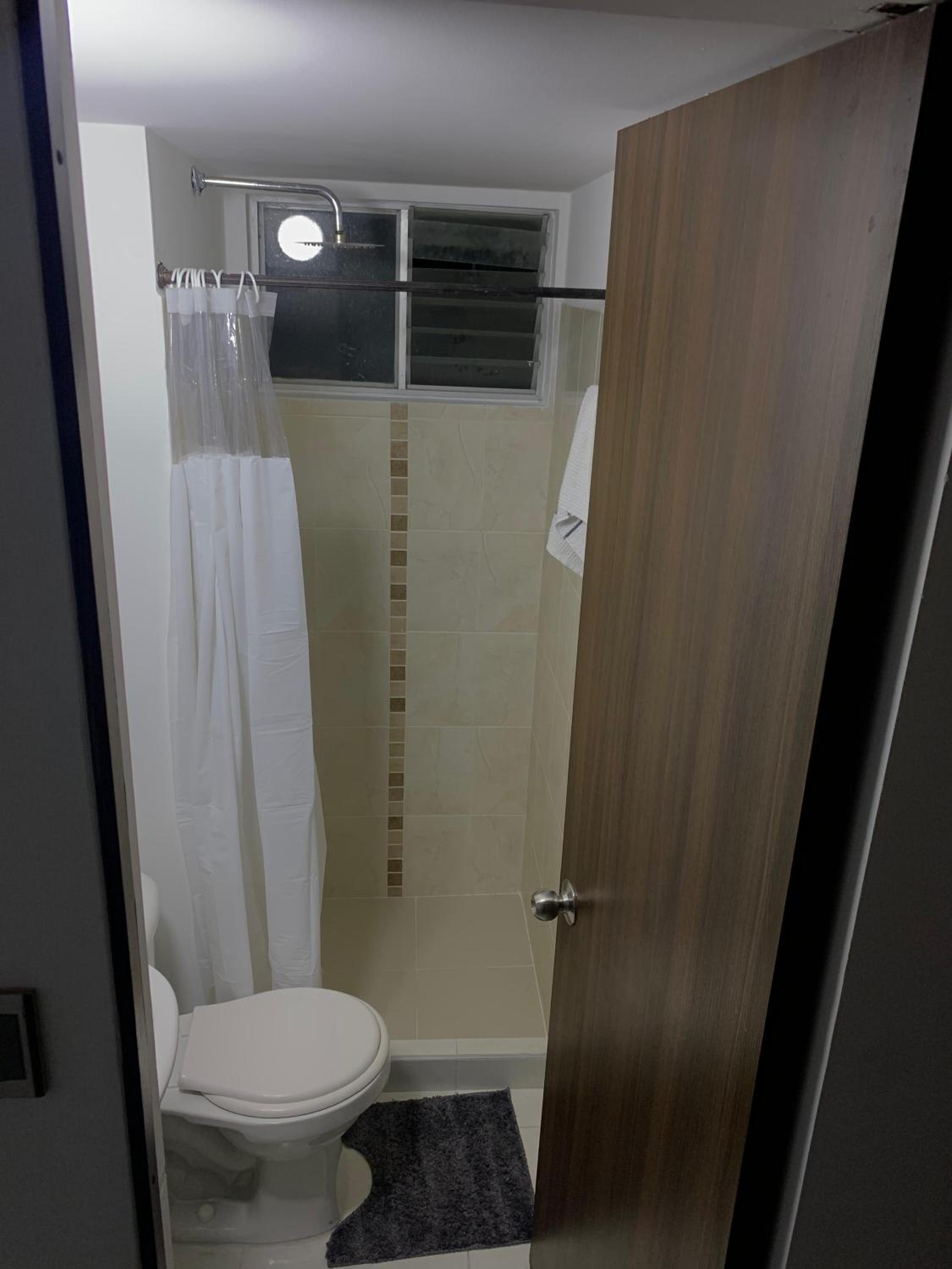 Apartamento completo en zona Exclusiva Cerca Parque del Café