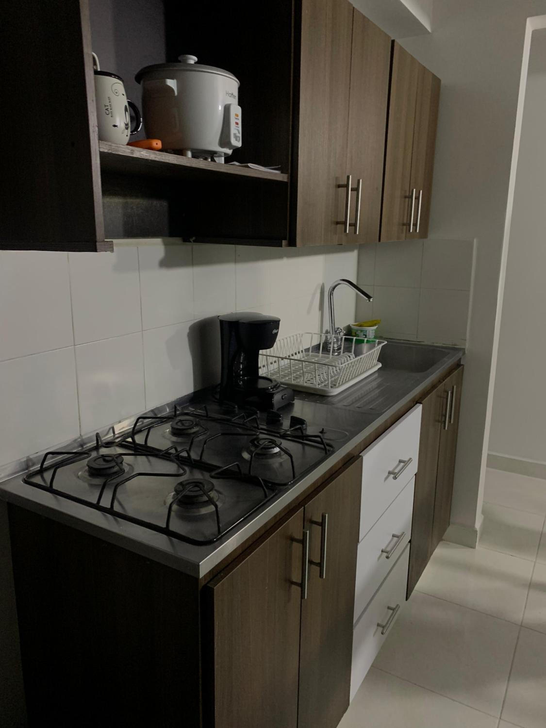 Apartamento completo en zona Exclusiva Cerca Parque del Café