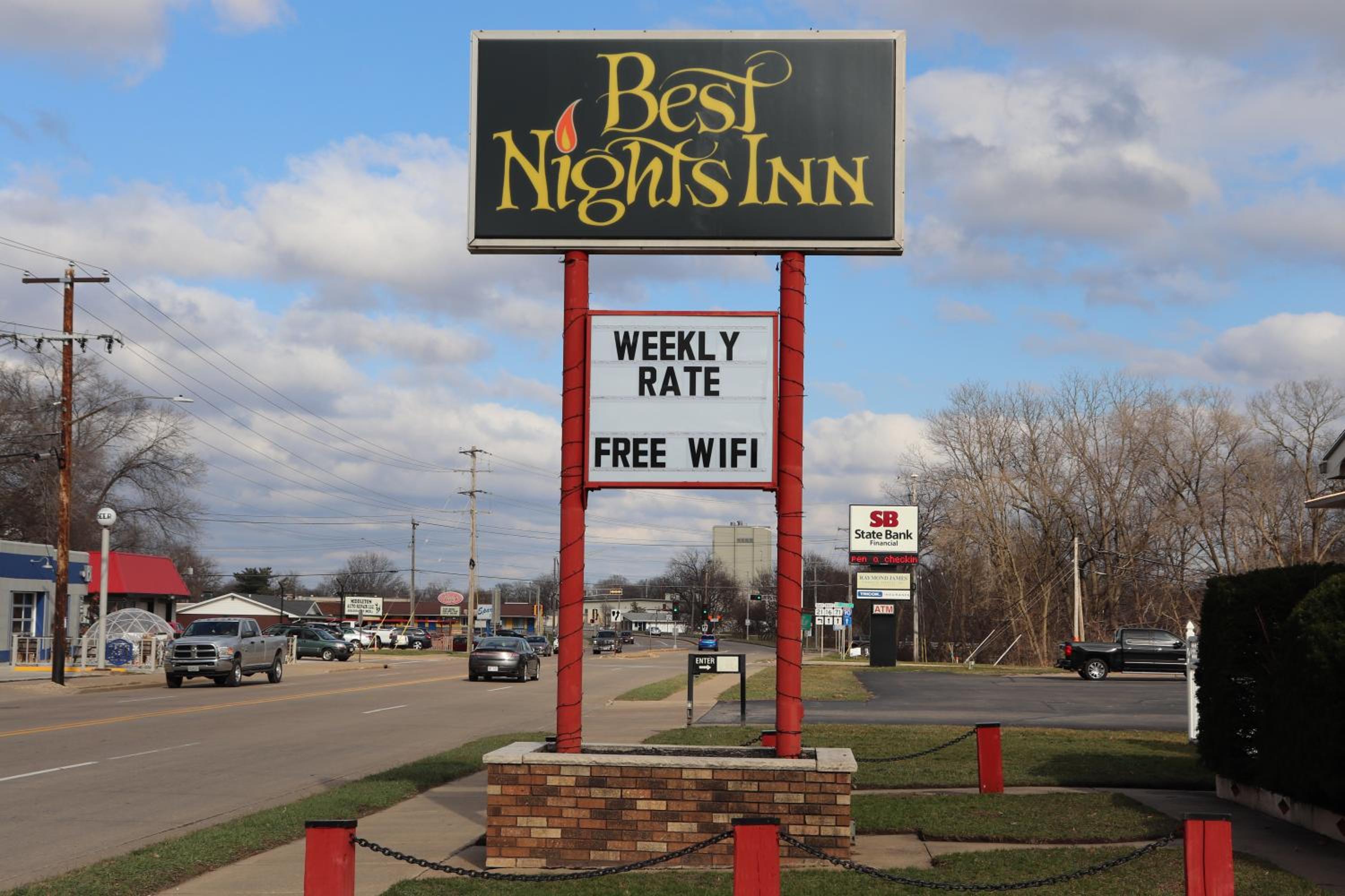 Tomah Vacations - Best Nights Inn - Sparta - Property Image 1
