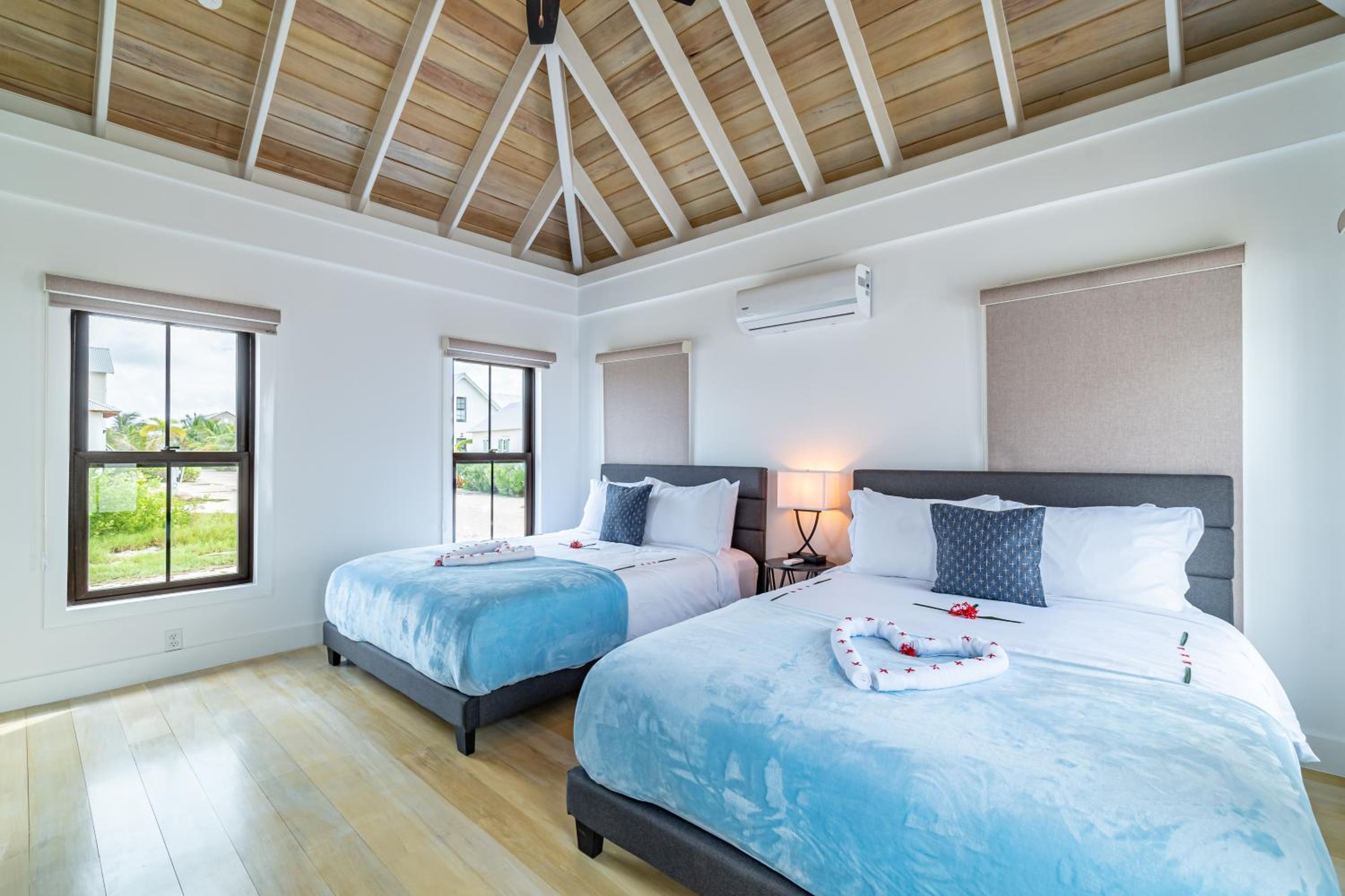 Casa Serena and Mistico Beach Club plus Boat Shuttle