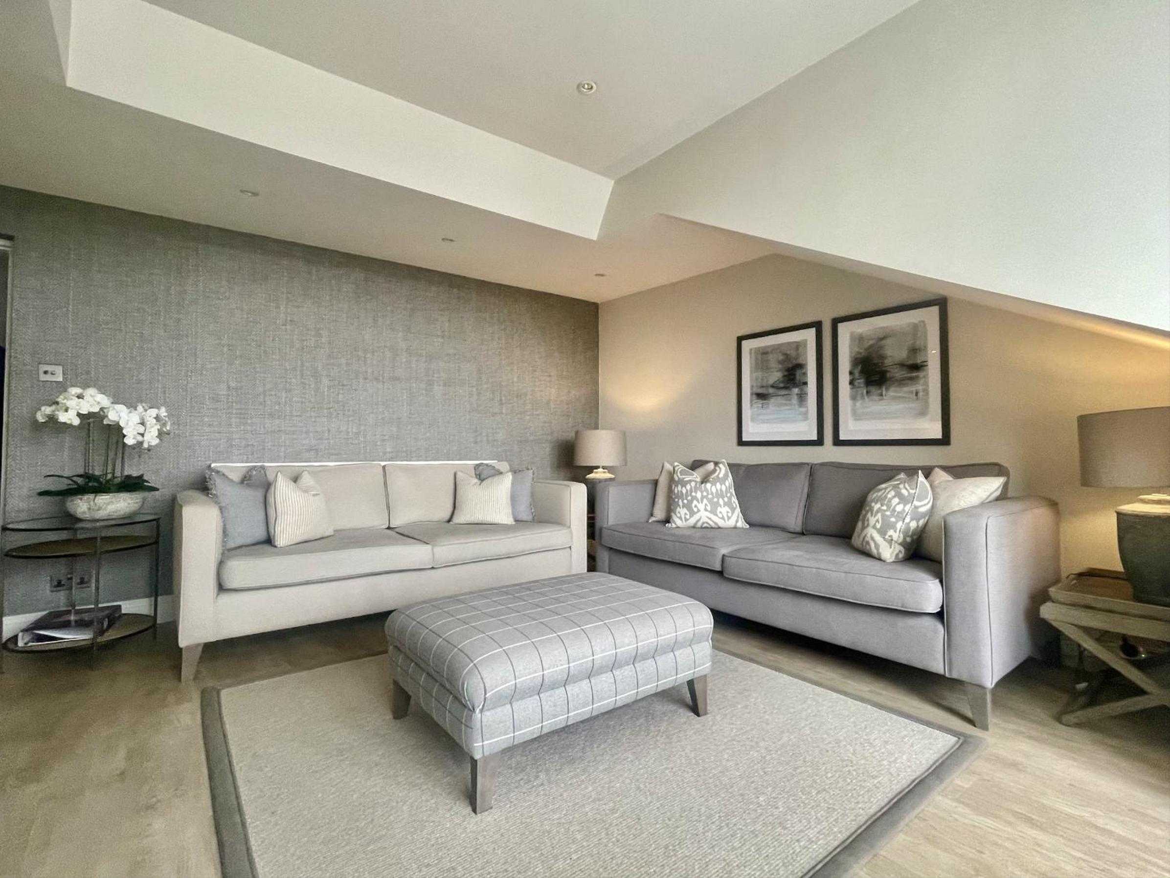Mere View Loft, Bowness-on-Windermere view 2