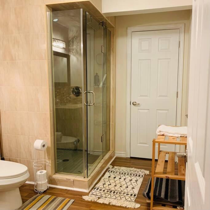 Beautiful Cottage 14’ft swim spa, Sauna & Kayaks