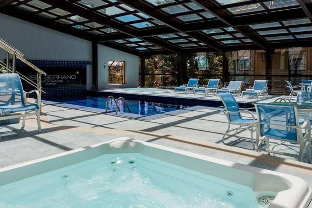 Apartamento Duplex no Flat do Hotel Wish Serrano