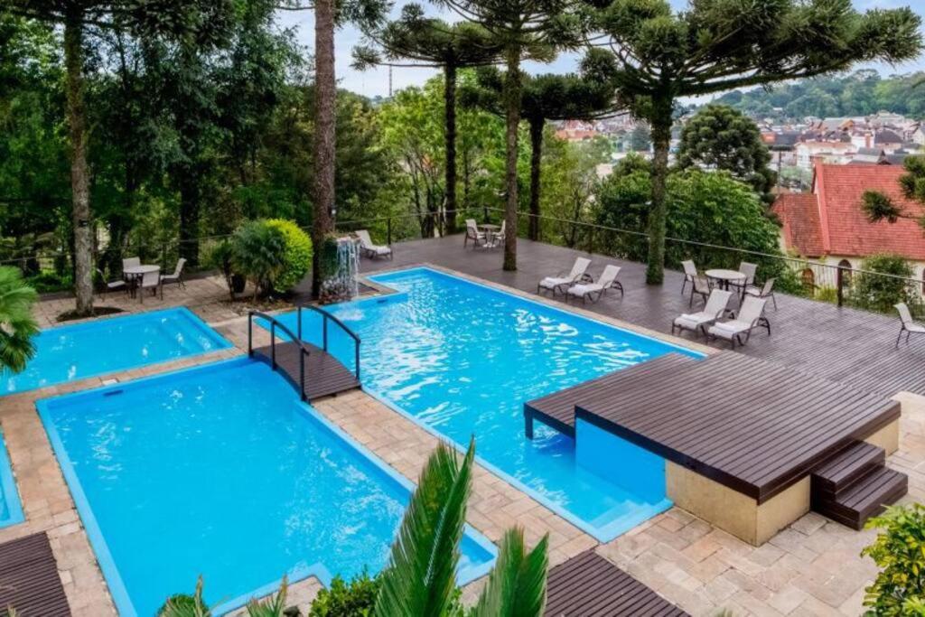 Apartamento Duplex no Flat do Hotel Wish Serrano