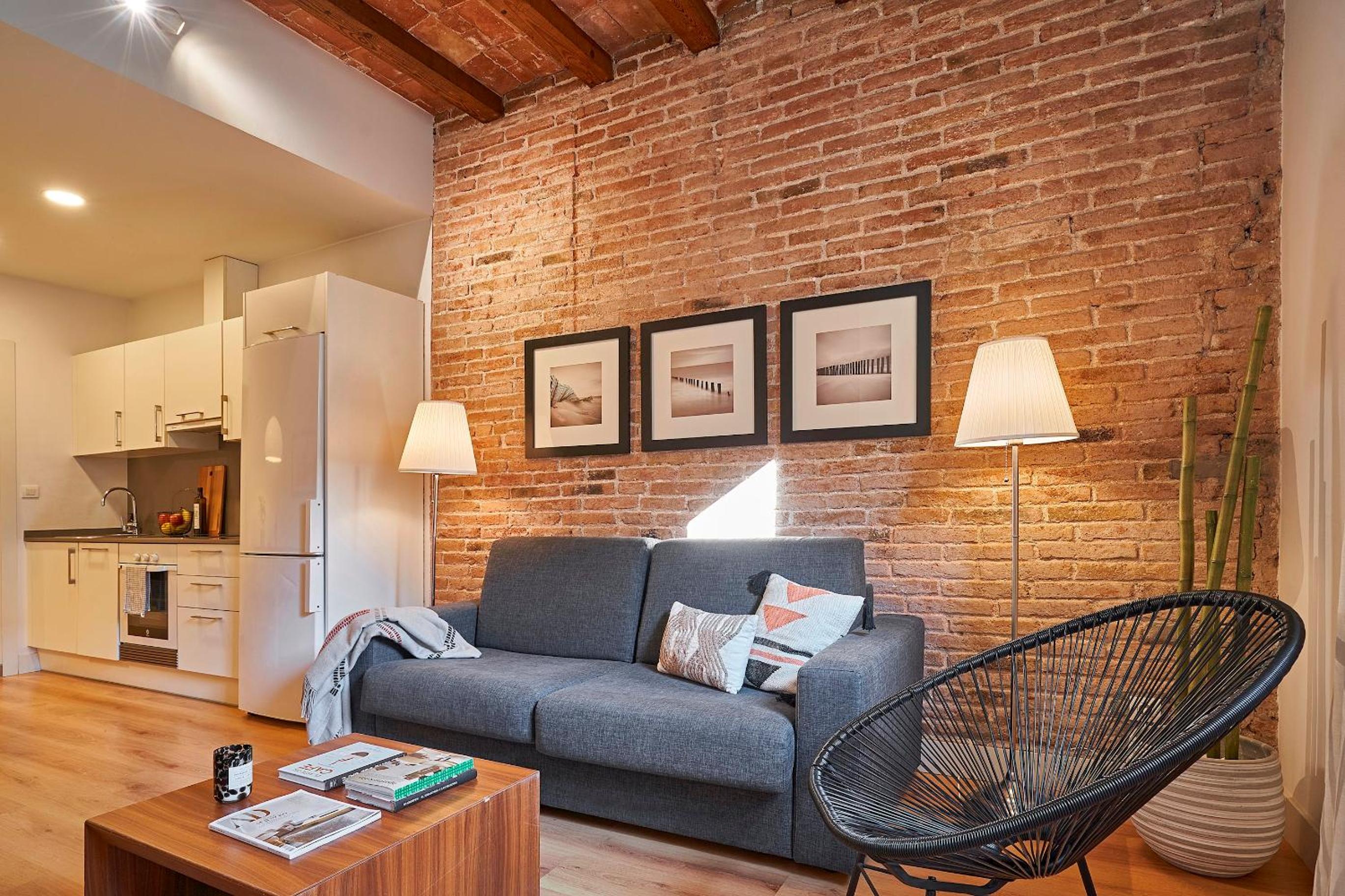 Catalan Comfort near Sagrada Familia by MyRentalHost