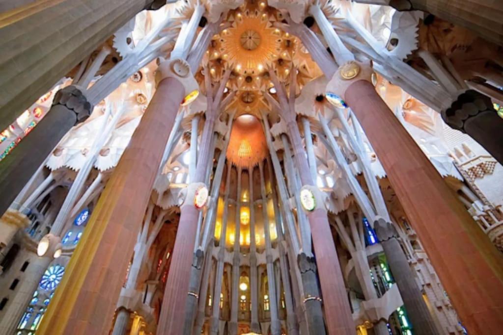 Catalan Comfort near Sagrada Familia by MyRentalHost
