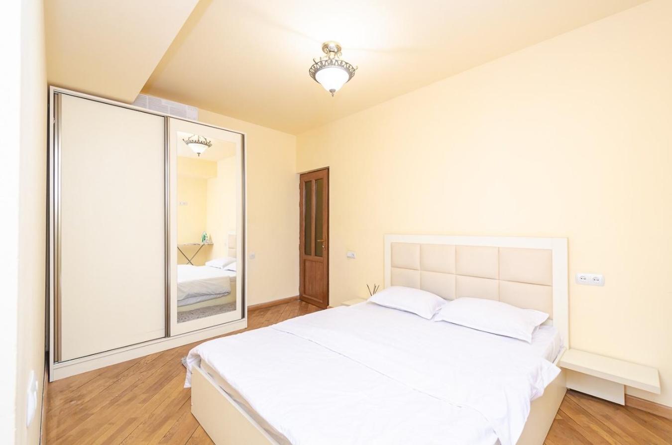 Amiryan15/7 Excellent apartment in the center