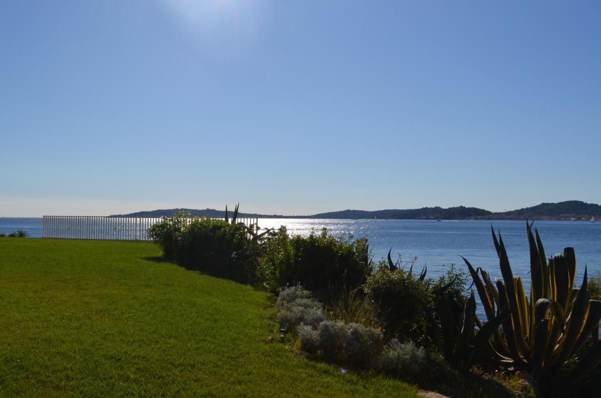 Villa Pointe Alègre