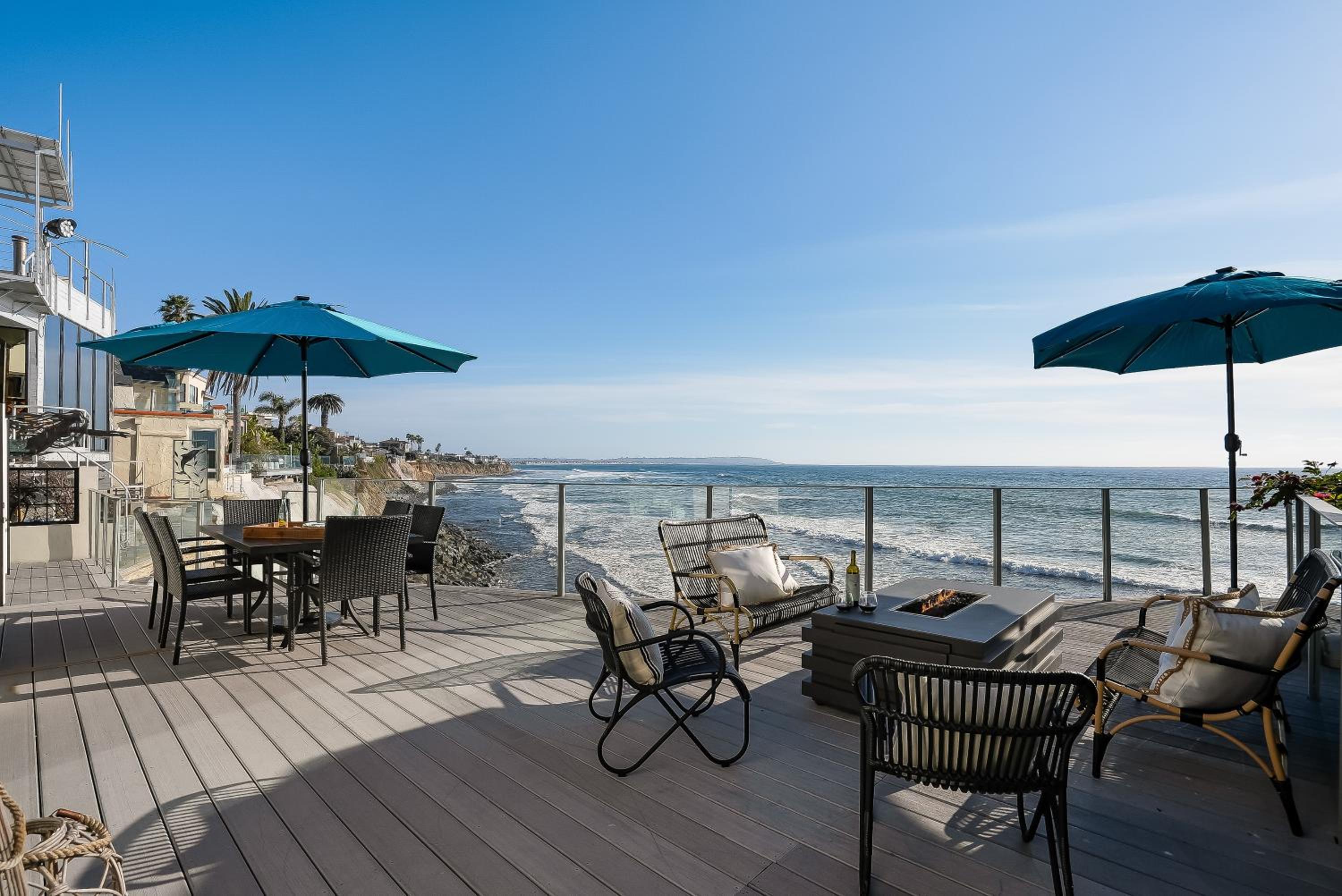 Luxury, renovated, oceanfront home with incredible deck & views - dogs welcome view 2