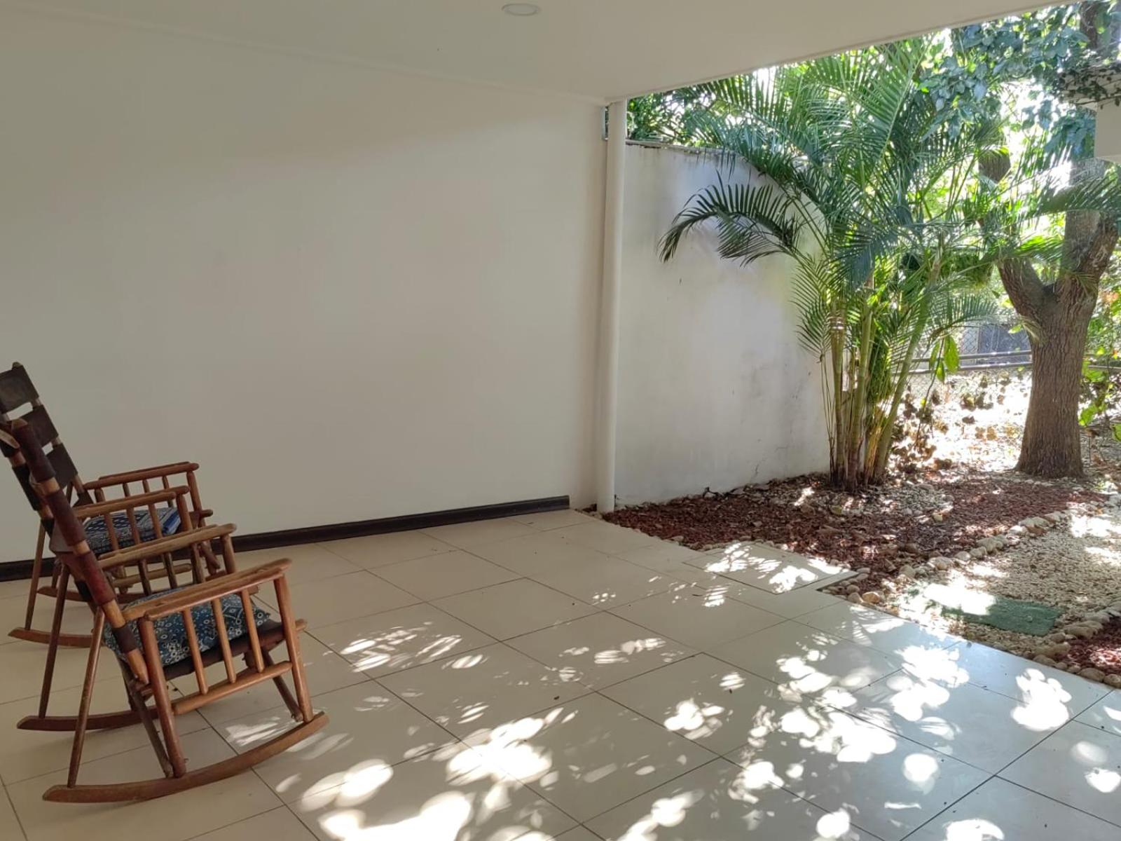 Hotel Boutique CasAguacate Apt Morfo close to Airport