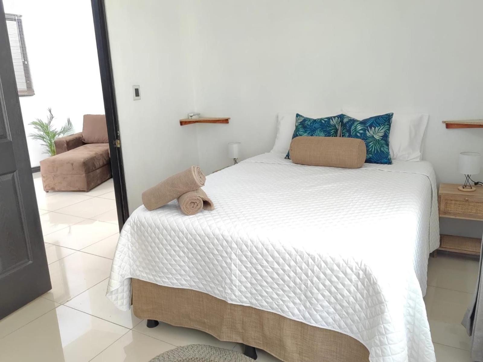 Hotel Boutique CasAguacate Apt Morfo close to Airport