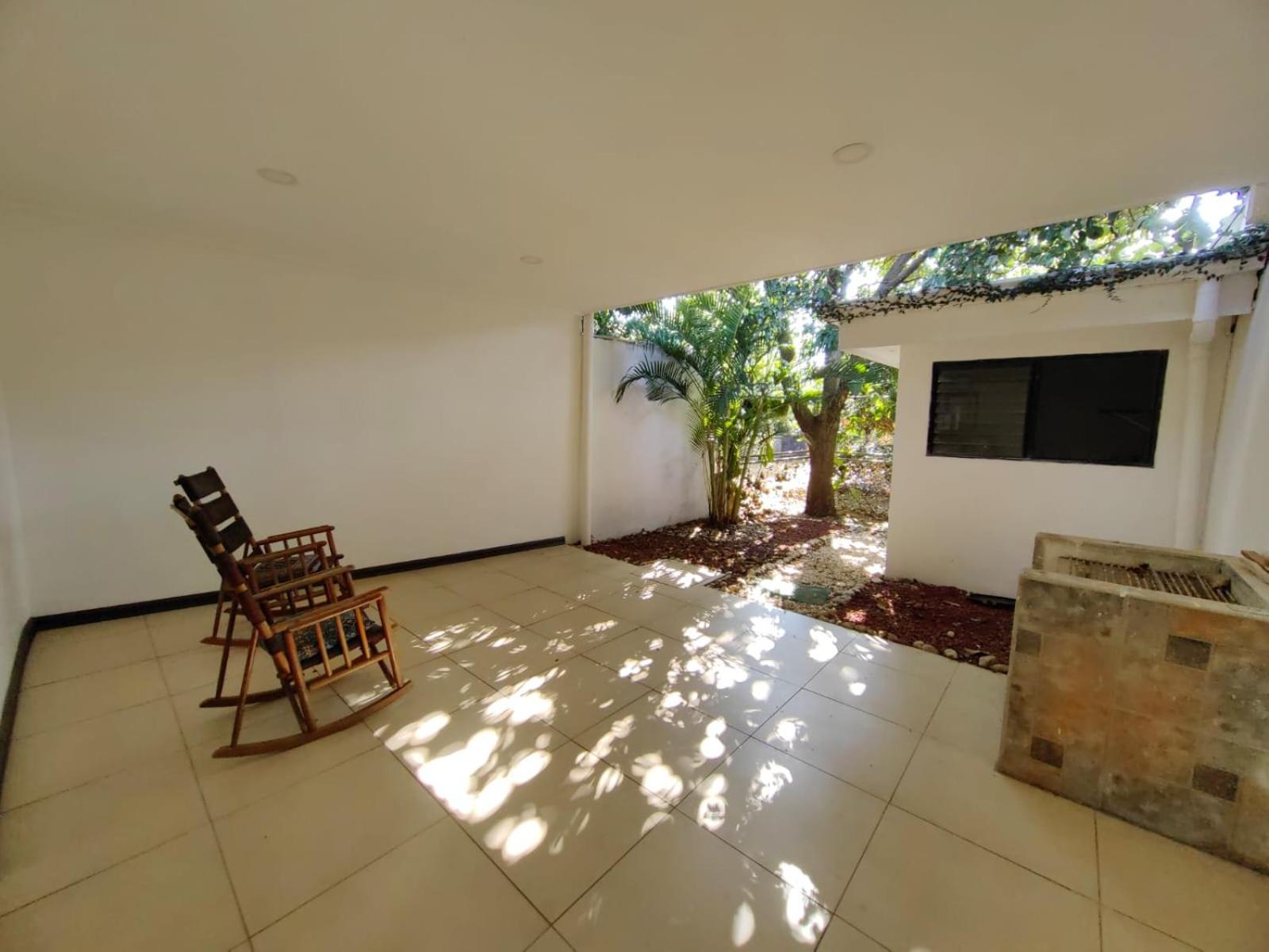 Hotel Boutique CasAguacate Apt Morfo close to Airport