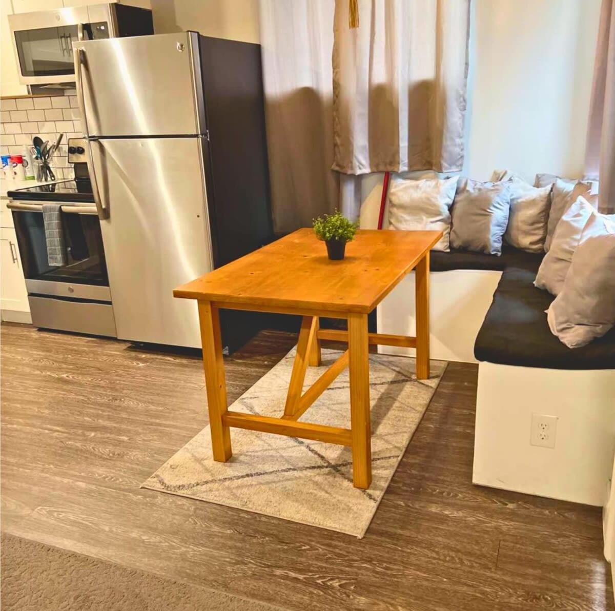 Cwe 1br w&d Near Bj Hospital Stl Art Museum view 5