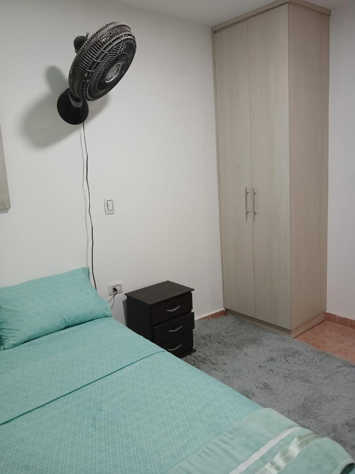 Apto. 2 alcobas, Tercer piso, Norte de Cali