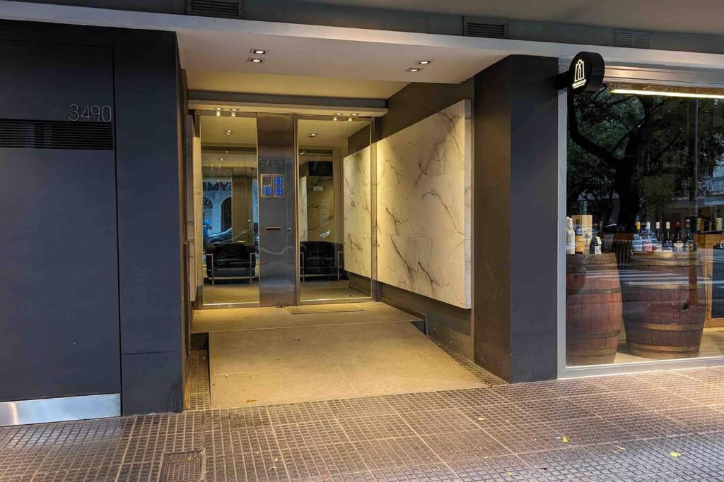 Estudio luminoso cerca de River y Av Cabildo