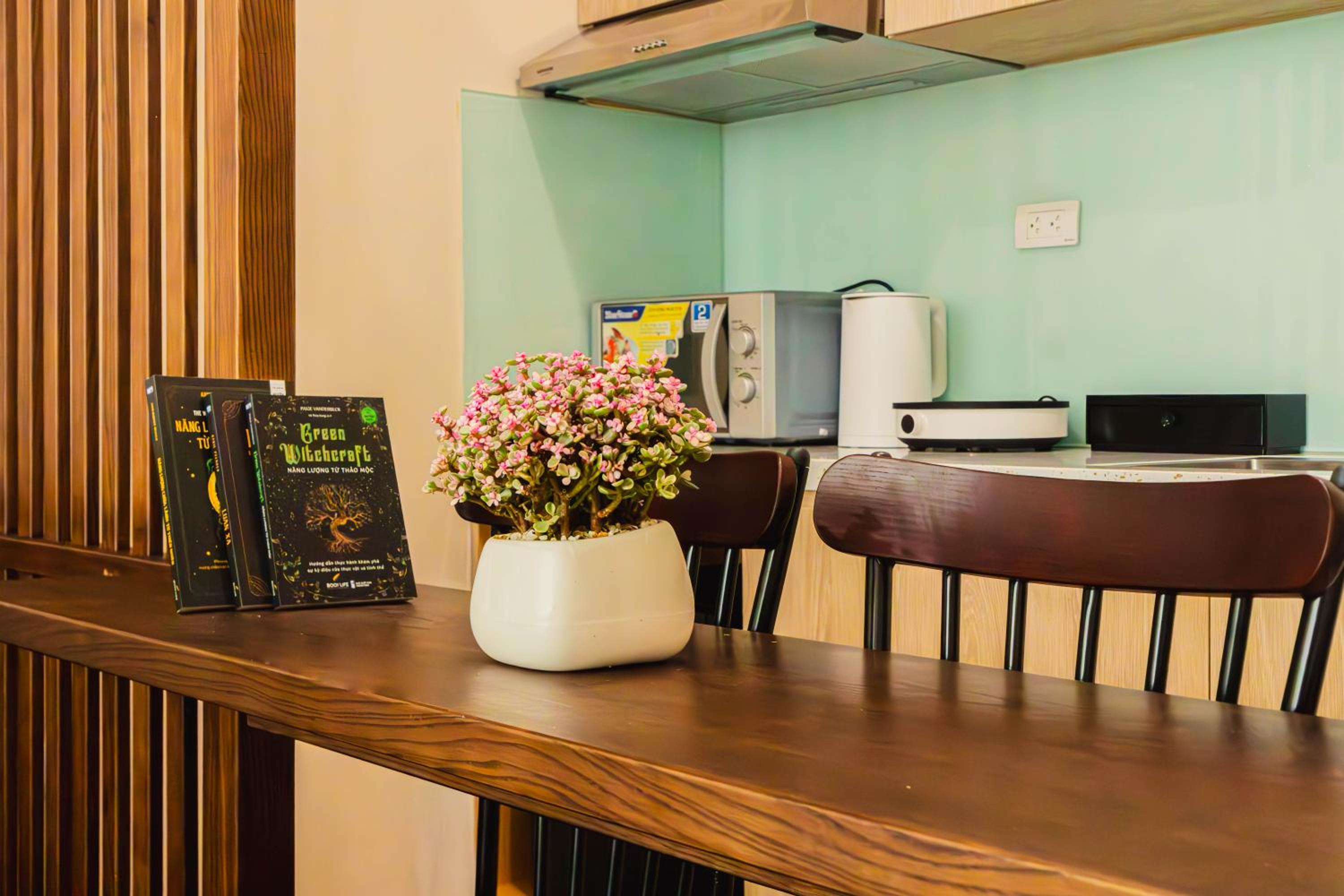 Areca Premium Homestay & Spa Ba Đình