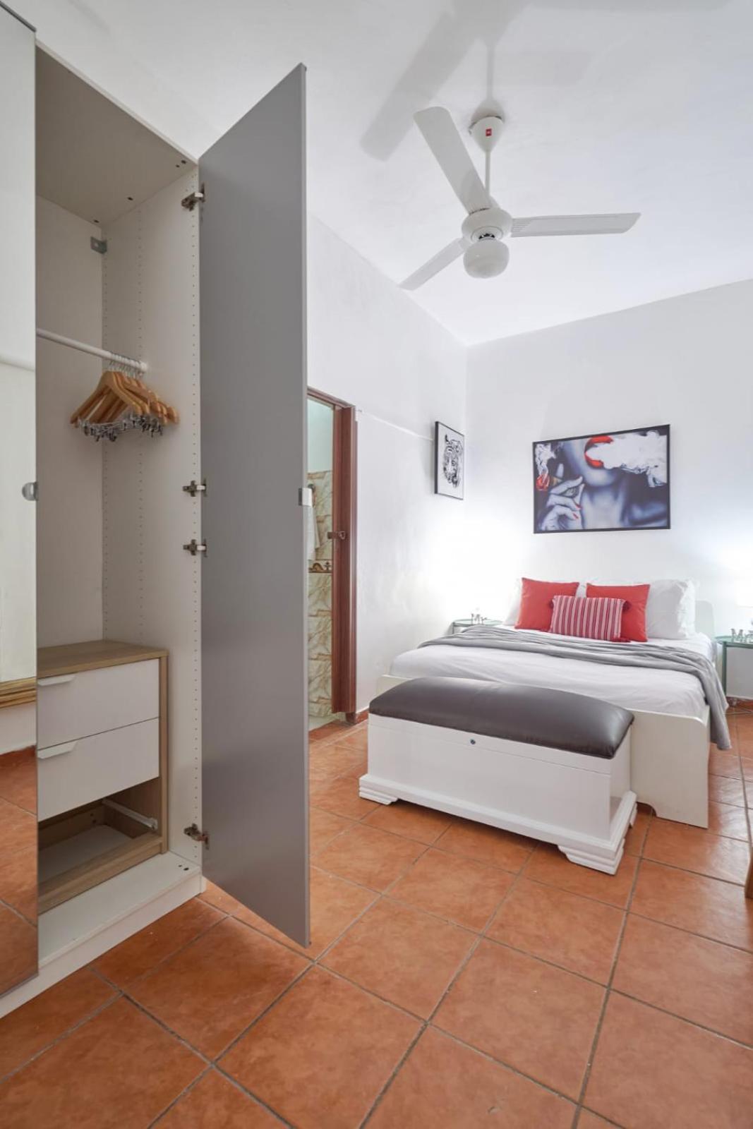 Apartamento de un solo piso zona colonial