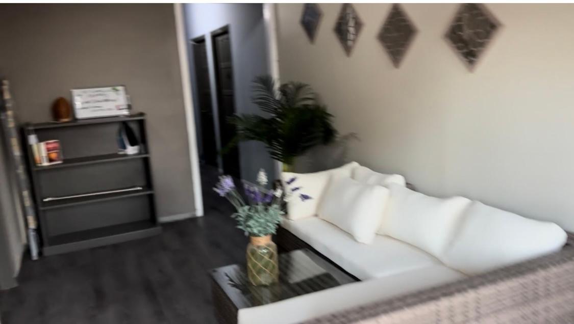 JJ Guest House