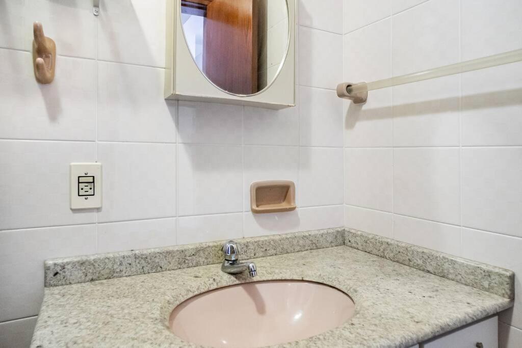 Apartamento a 3 min apé da praia!