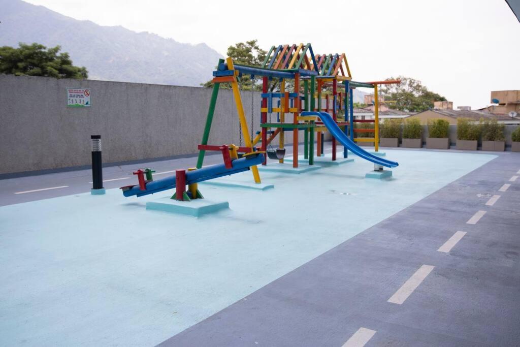 Moderno y Acogedor Apartamento en Ibague.