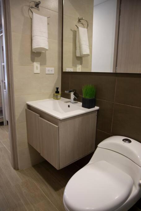 Moderno y Acogedor Apartamento en Ibague.