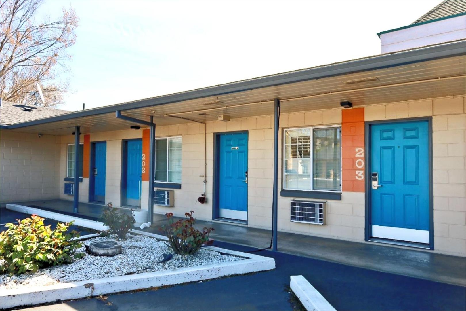 Medford Vacations - City Center Motel - Property Image 41