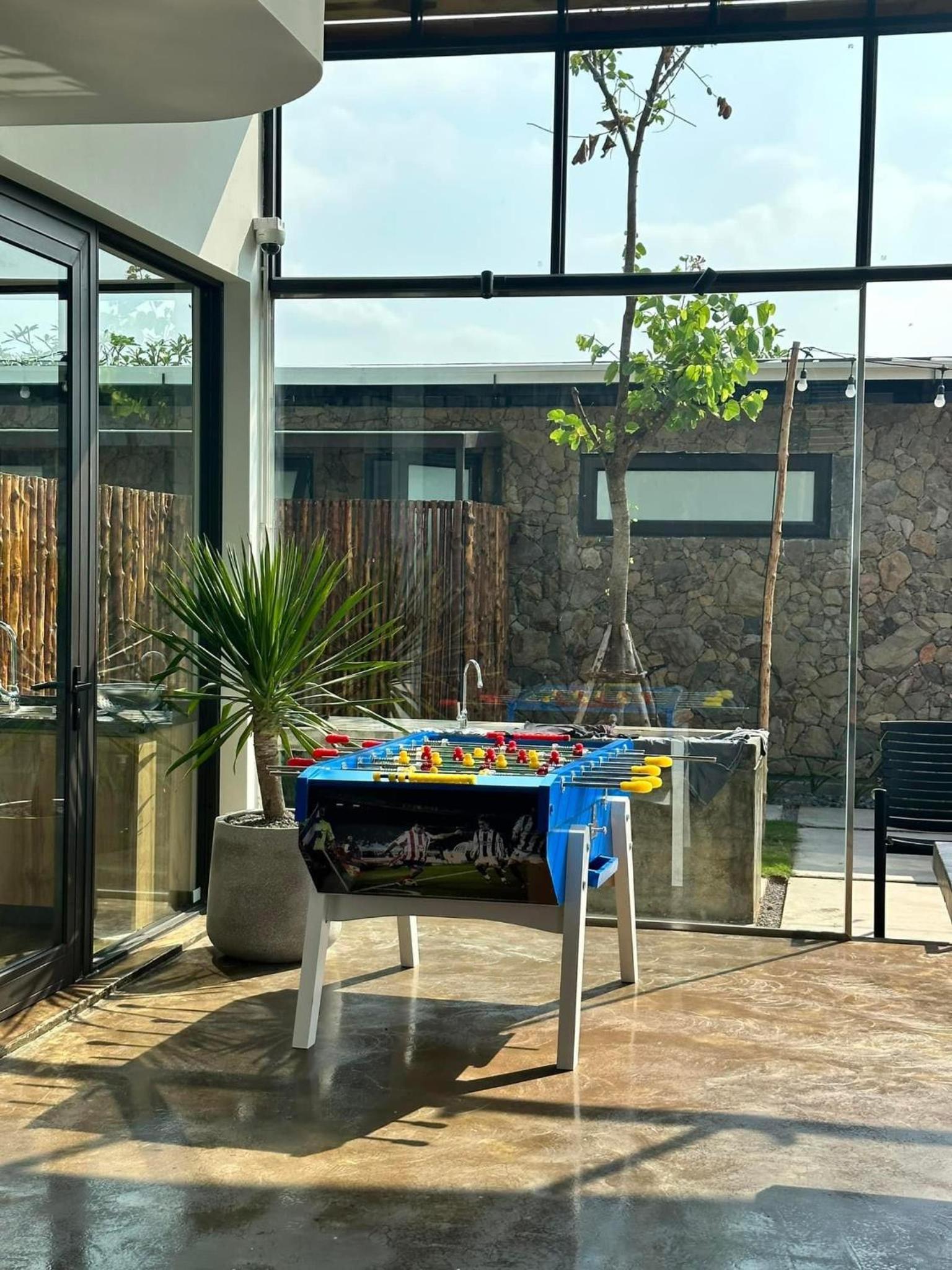 BEAUCHAMP VILLA