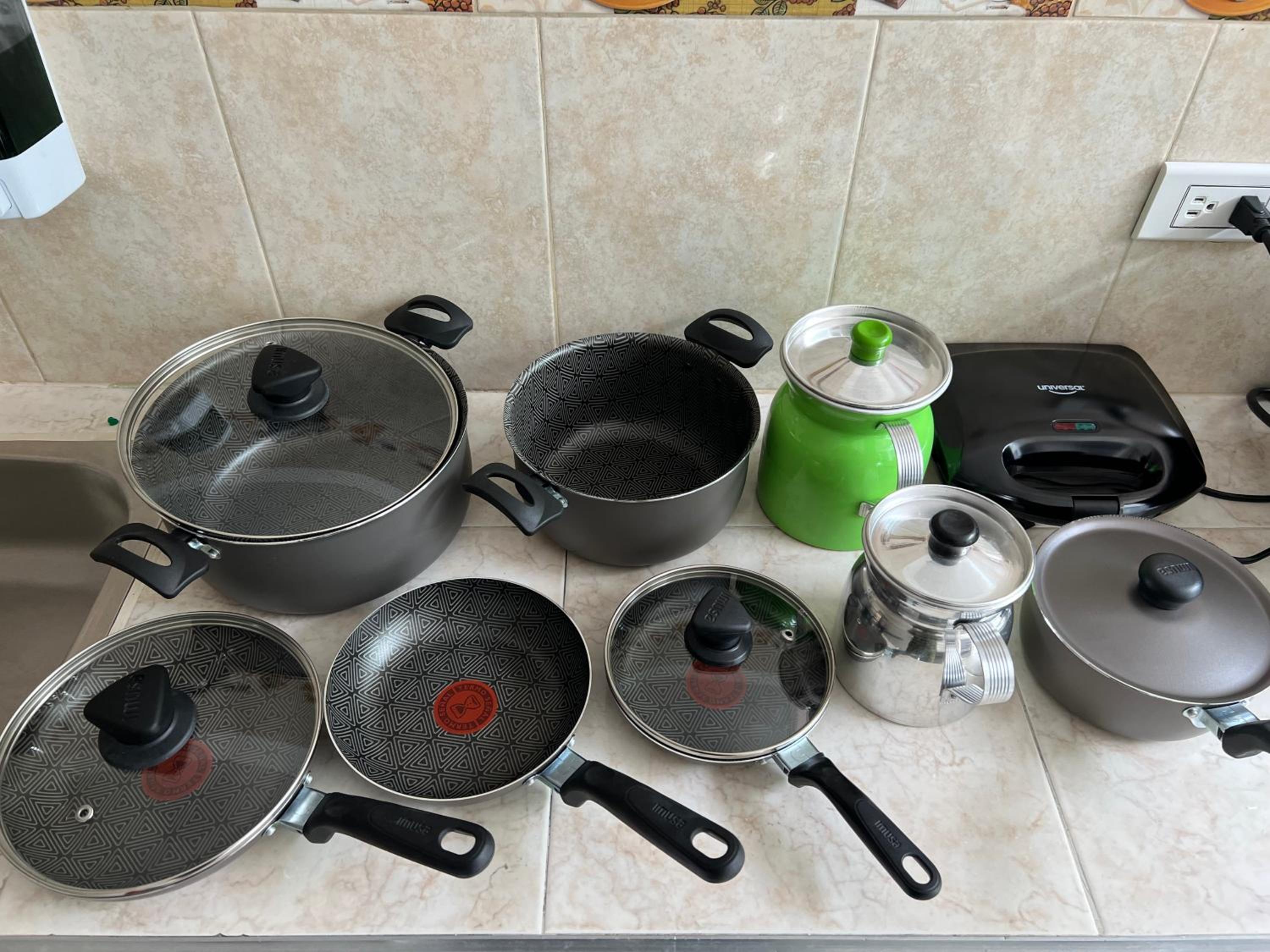 Hermoso apartamento cerca al aeropuerto!