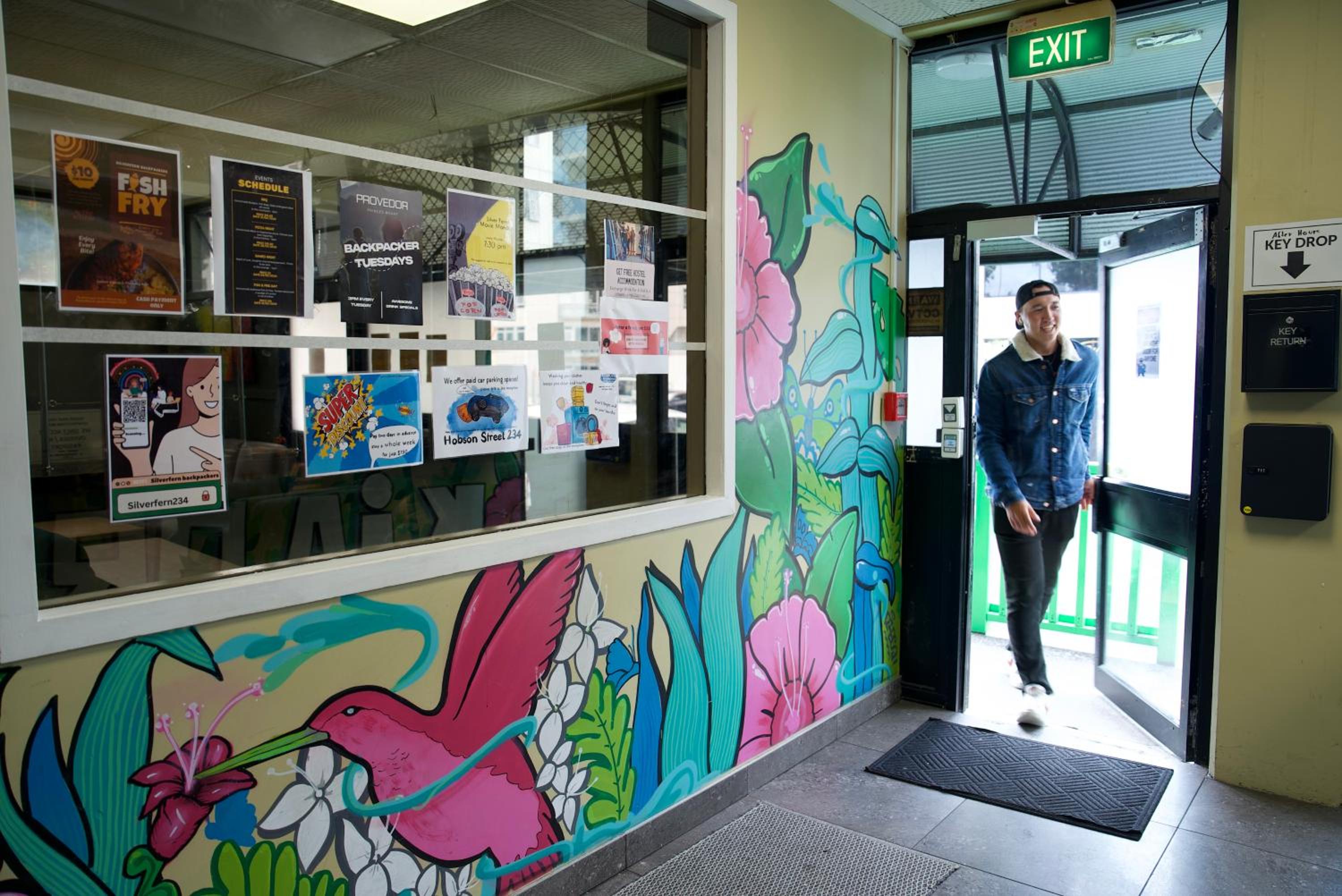 Silverfern Backpackers